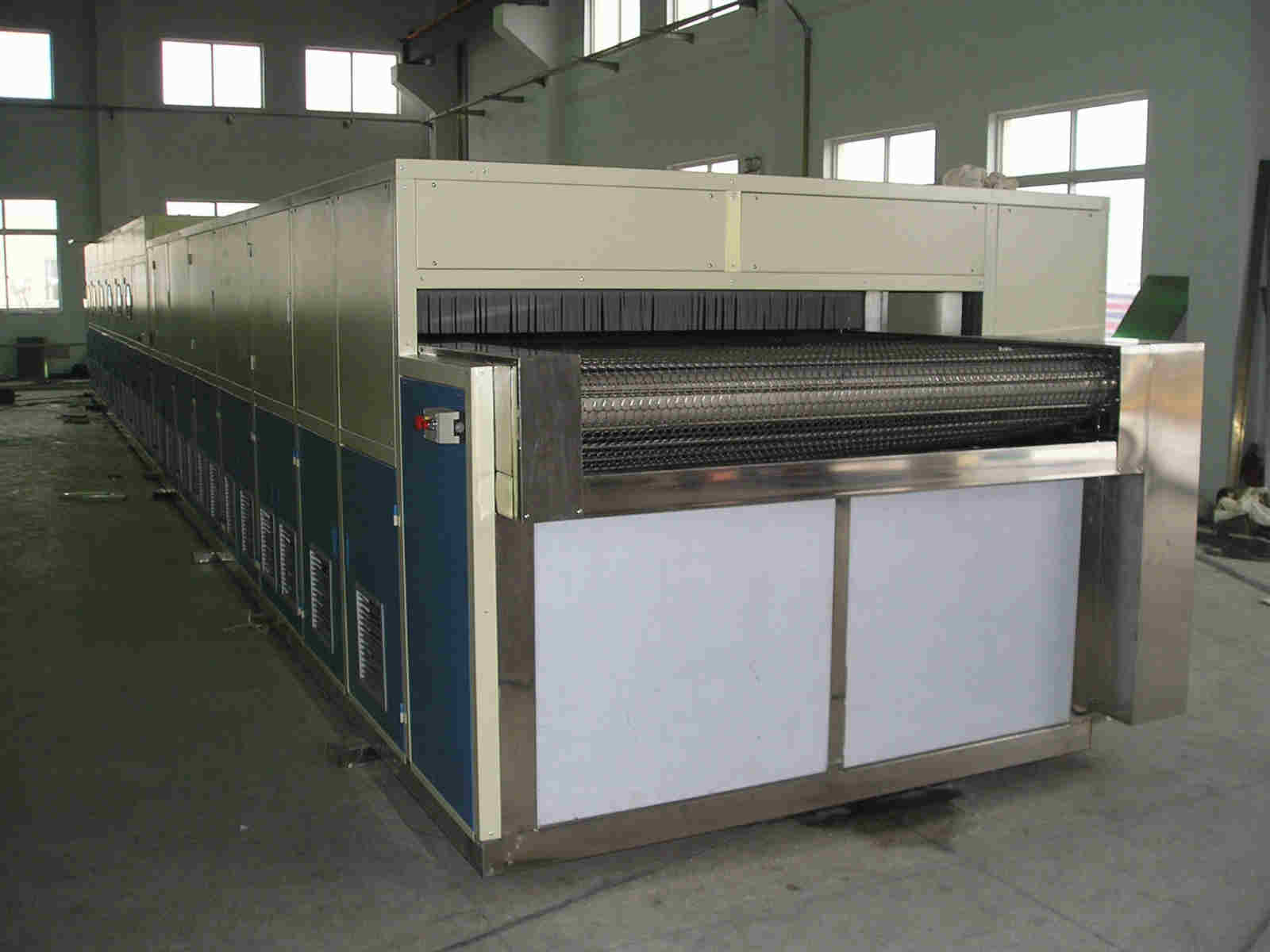 五金機電行業超聲波清洗機